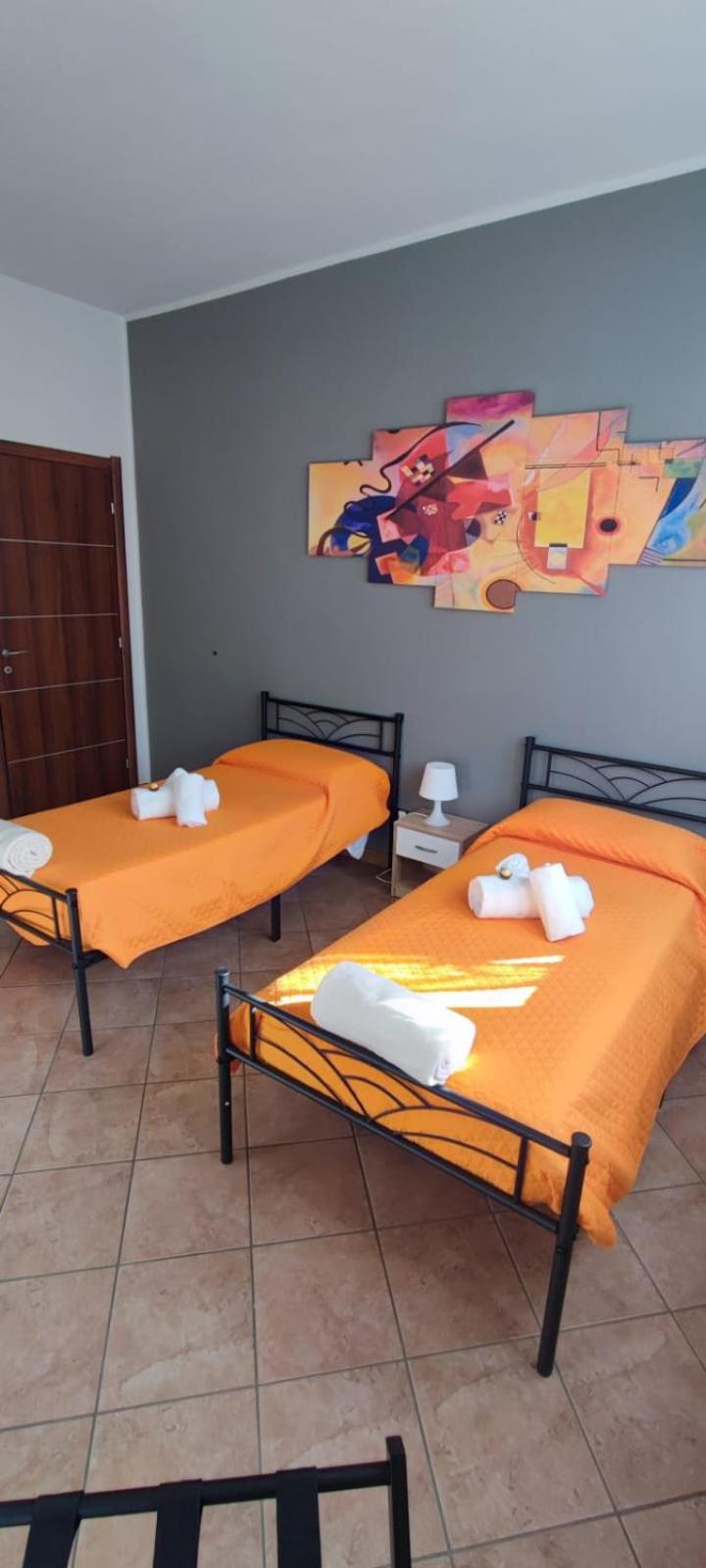 L'Orchidhea Apartment Savigliano Exteriör bild