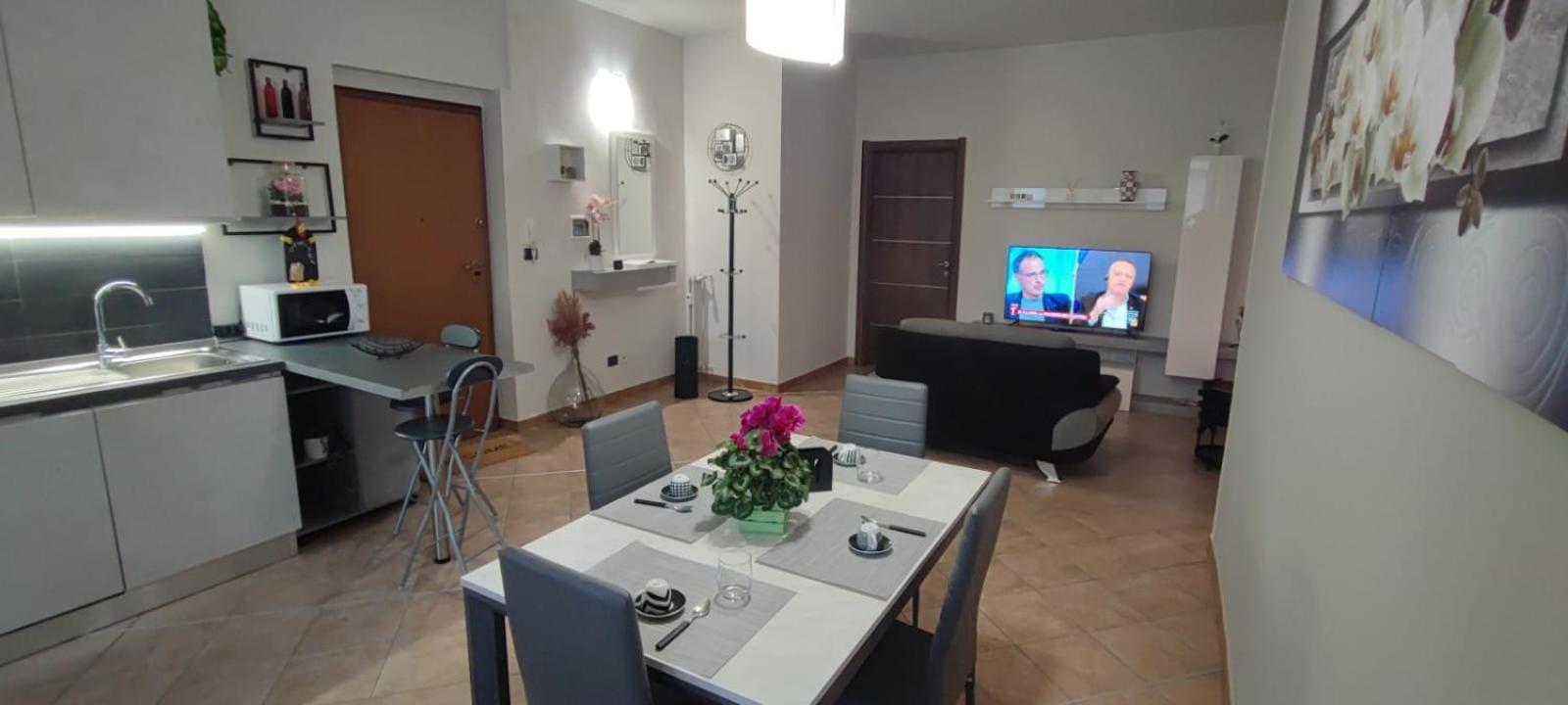 L'Orchidhea Apartment Savigliano Exteriör bild
