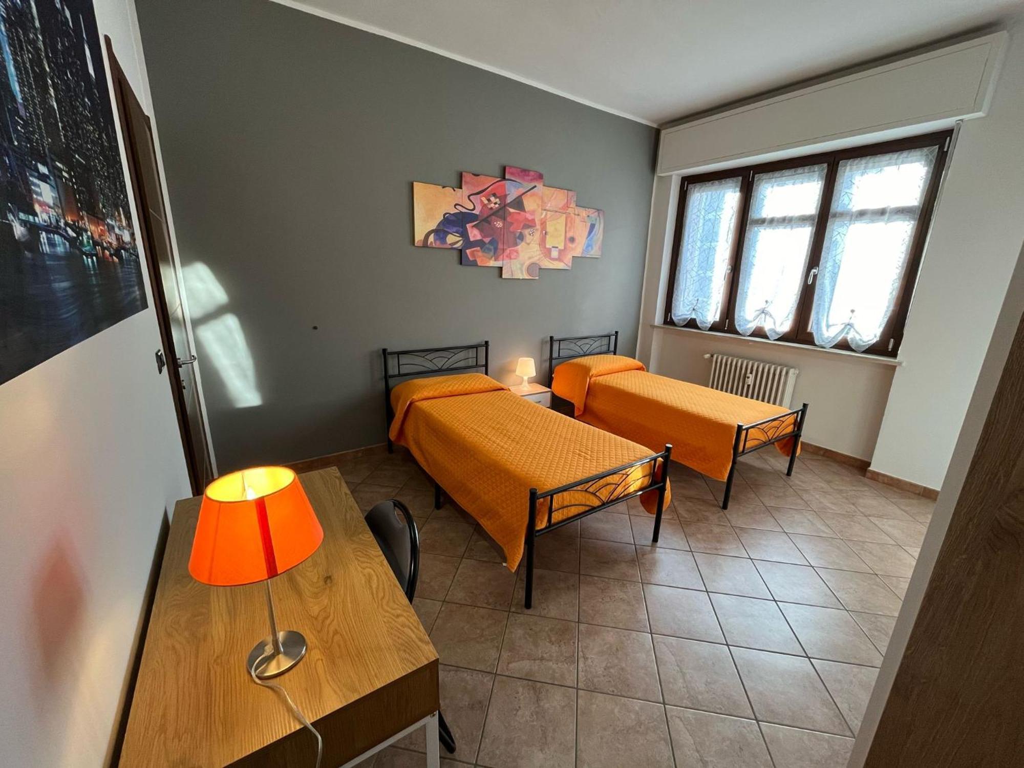 L'Orchidhea Apartment Savigliano Exteriör bild