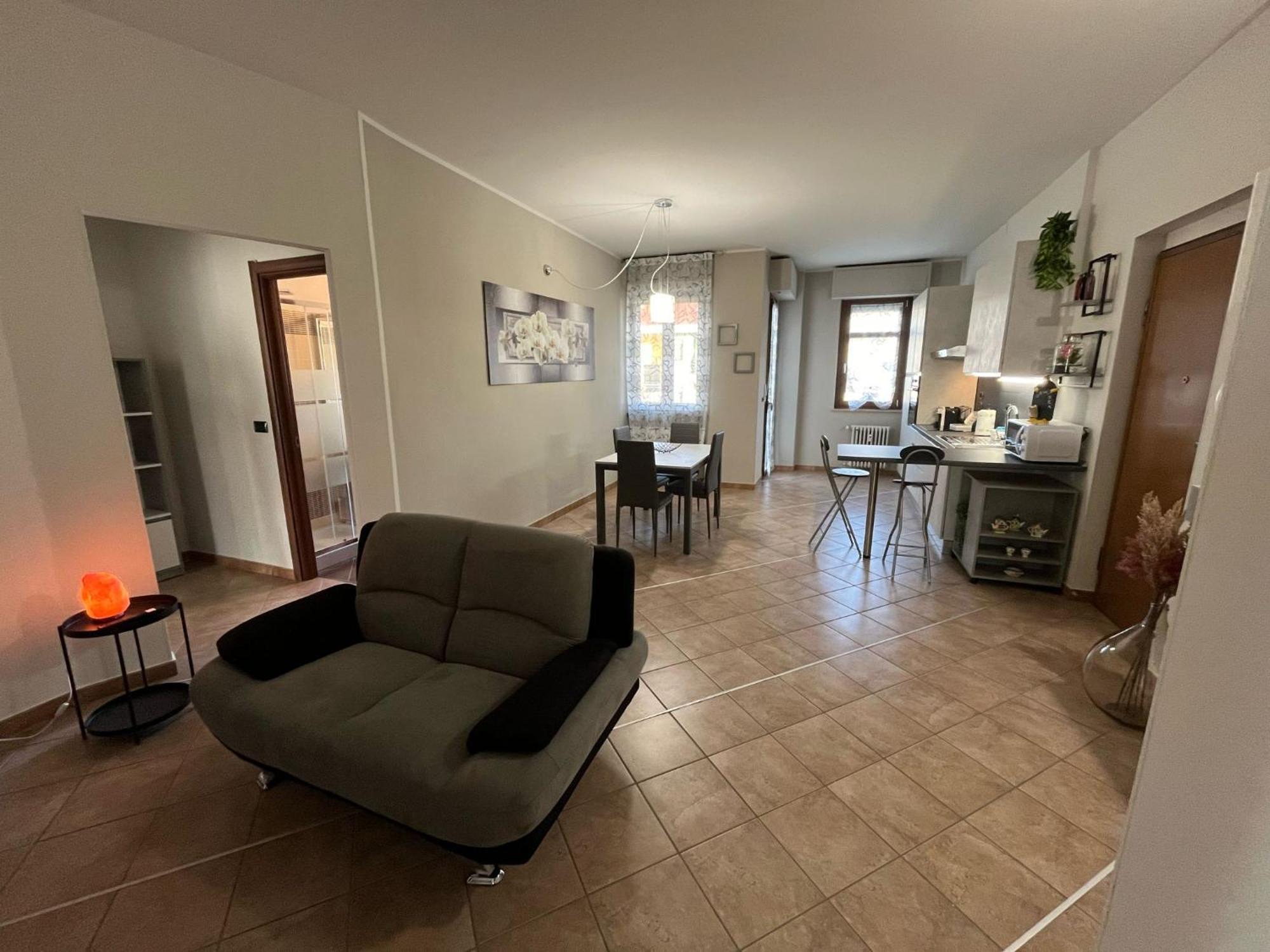 L'Orchidhea Apartment Savigliano Exteriör bild